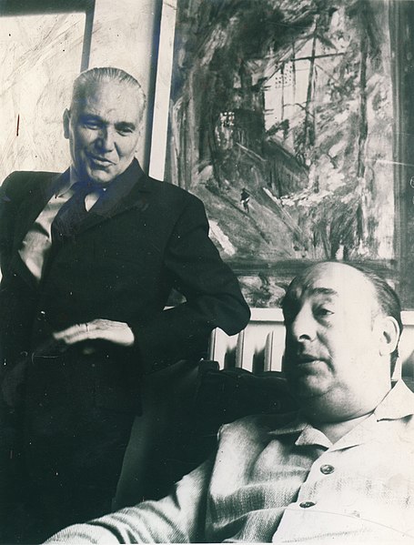 File:Pablo Neruda con Alberto Tallone ad Alpignano.jpg