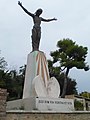 Bronze statue of Jesus in the square's sanctuary