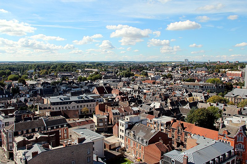 File:0 Arras, quartiers sud-ouest vus du beffroi.JPG