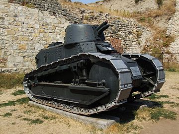 Renault FT-17 expus la Muzeul Militar din Belgrad, Serbia.