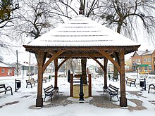 MOs810 WG 30 2023 (Józefa Piłsudskiego Square in Żarnów, powiat opoczyński) 08.jpg