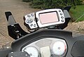 Garmin 6210 navigator op een BMW R1200RT motorfiets