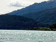 Lago Puelo, Chubut.jpg