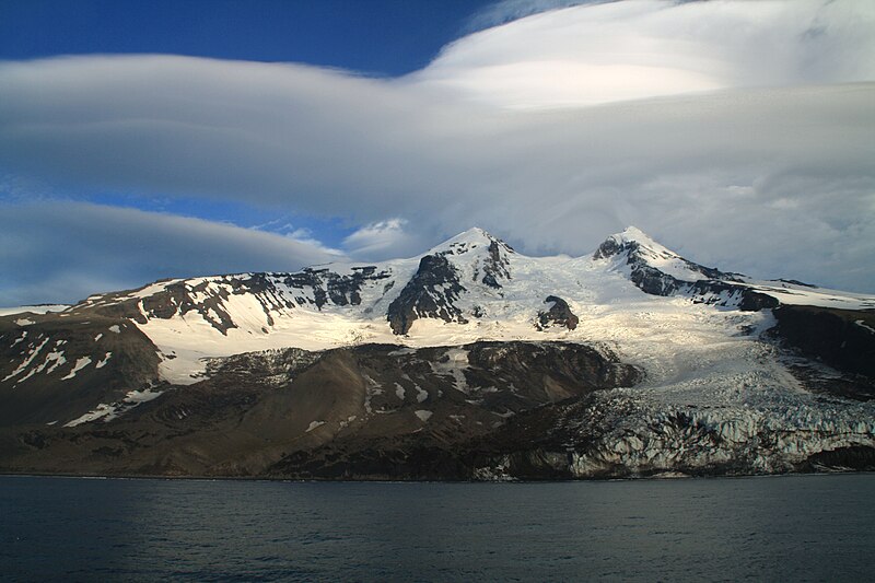 File:Weyprecht Glacier Jan Mayen.JPG