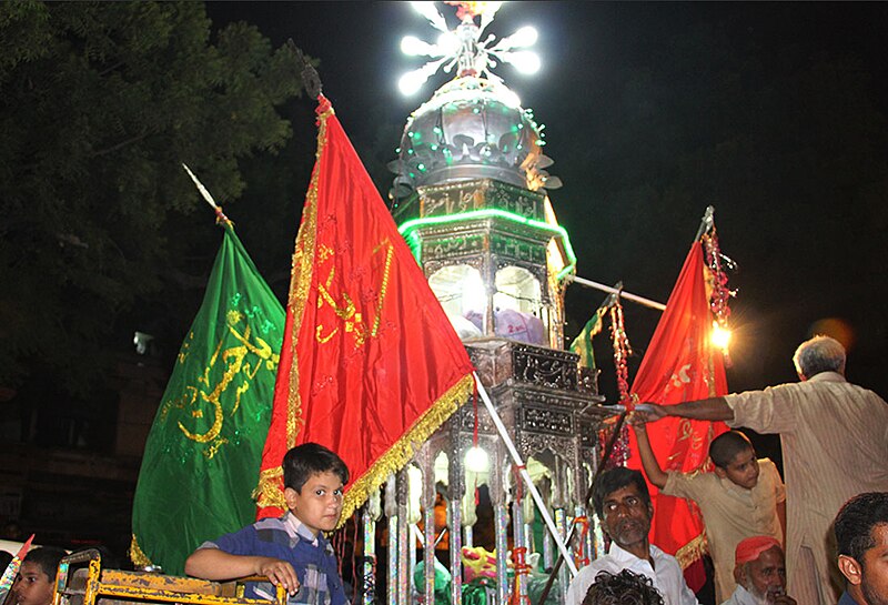 File:Ashura Karachi Pakistan.jpg