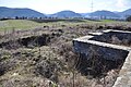 Blick von Nordosten: Das Caldarium mit zwei Heißluftdurchlässen zum nicht erhaltenen Praefurnium (2014).