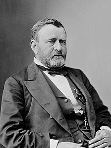 Ulysses Simpson Grant, Amerika İç Savaşı sırasında Union Ordusu'nun genel kumandanlığını üstlendikten sonra 1869 yılında Amerika Birleşik Devletlerinin 18. Devlet Başkanı seçildi. Başarılı bir asker olarak kabul edilen Grant, siyasetçi olarak skandallar ve yolsuzluklarla anılır. (Üreten: Mathew Brady ya da Levin C. Handy)