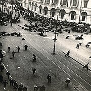 19170704 Riot on Nevsky prosp Petrograd (cropped 1to1 portrait).jpg