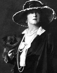 Lady Duff-Gordon, 1919