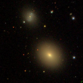 NGC 2779 (boven) en NGC 2778