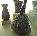 Perujska kultura Moche. Posoda v obliki glave, c. 100—800 n. št.