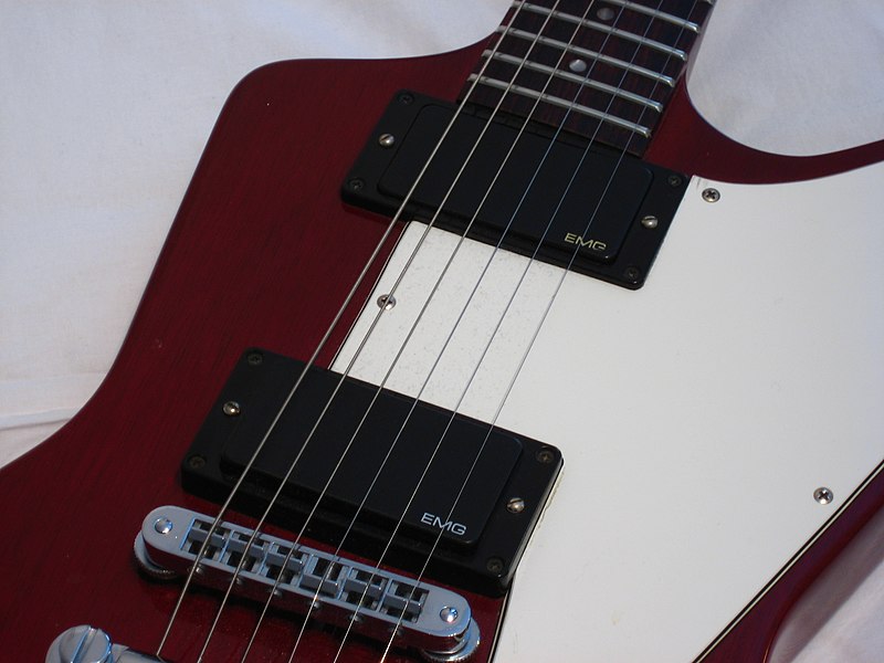 File:EMG 81 & 85 pickups.JPG