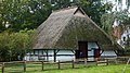 Niederdeutsches Hallenhaus mit Scheune (Hof Peters)