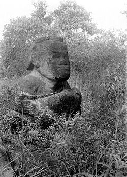 Megalithic statue located on the way from Pulauping village to Tinggihari village (photo taken in 1933)