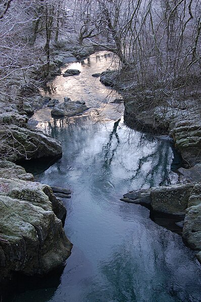 File:Frosty morning in Powys, Wales, near Corris..JPG