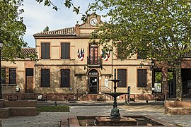 The town hall in Pechbonnieu