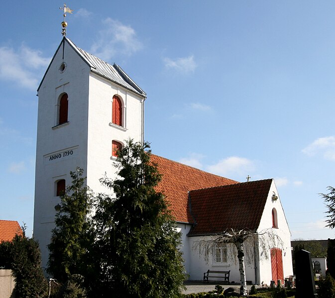 File:Hvidovre Kirke Denmark.jpg