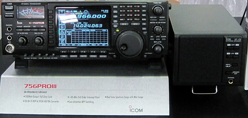 File:Icom IC-756PROIII.jpg