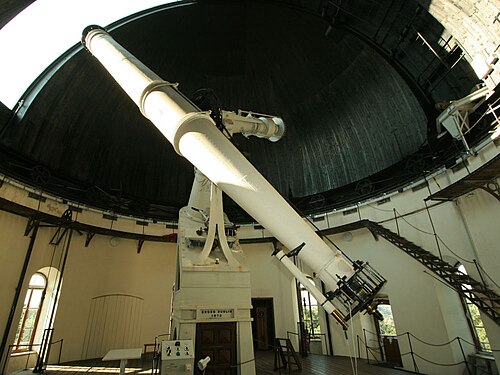 El telescopi refractor de 68 cm (27 in) de l'Observatori de la Universitat de Viena