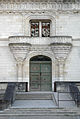 Main entrance with balcony above