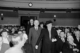 StateLibQld 1 105908 Prime Minister John Curtin's party entering Brisbane City Hall for his speech, 1942.jpg