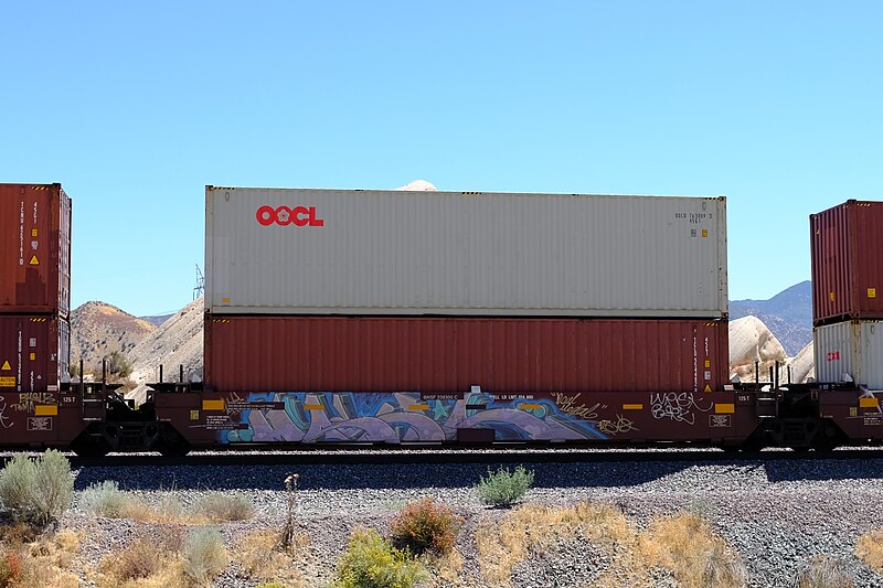 File:Freight Benching in SoCal - 8-30-2020 (50300245941).jpg