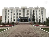 The seat of Kokshetau City Administration and Kokshetau City Mäslihat on Mukhtar Auezov Street