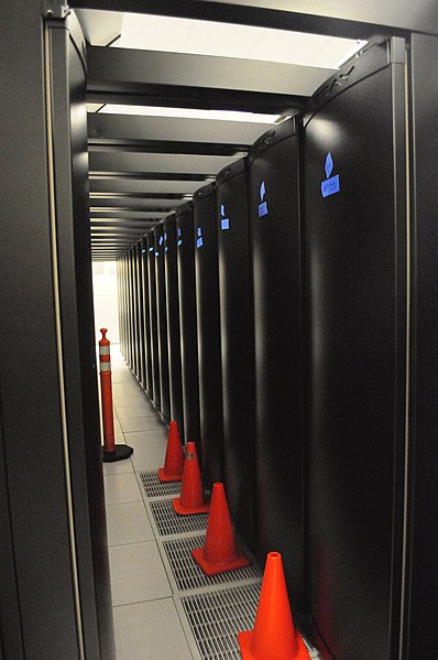 File:Rear of Hopper Cray XE6 racks.jpg