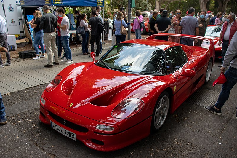 File:Classic Cars in Tenerife 2021 006.jpg