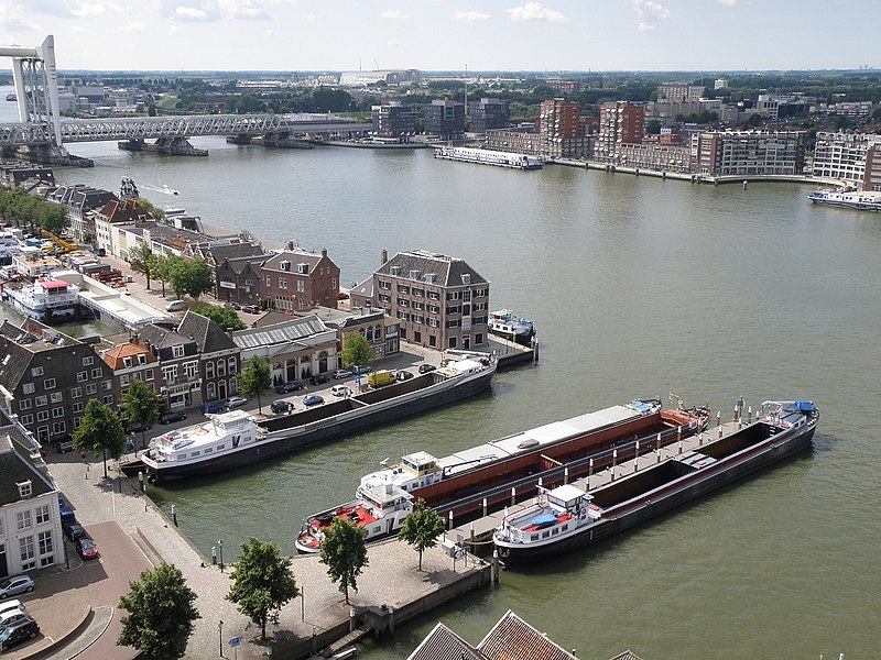 File:Dordrecht Maas.JPG