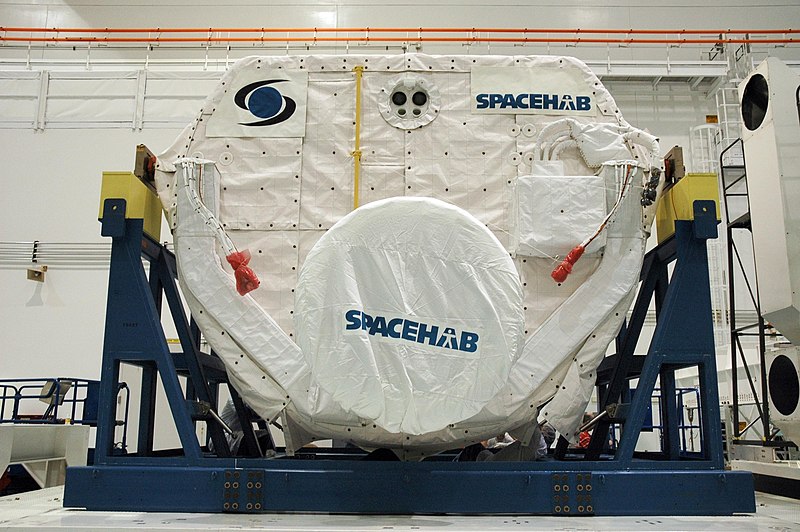 File:Spacehab Logistics Single Module prepared prior to STS-116 (KSC-06pd2442).jpg