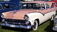 1955 Ford Fairlane Town Sedan