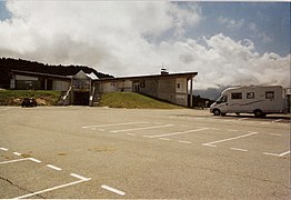 Restaurant à l'arrivée sur le grand parking.