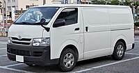 Pre-facelift (2004-2010)