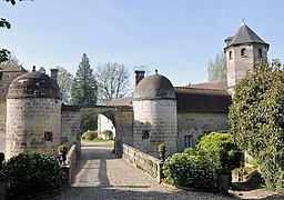 L'entrée du château de Cuise.