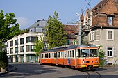 Trein in het centrum van Dietikon.