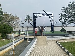 Unilag_Lagoon_Front_Fountain