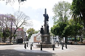 Monumento a Nicolás Bravo y Alegoría de la Historia (Jesús F. Contreras) 05.jpg