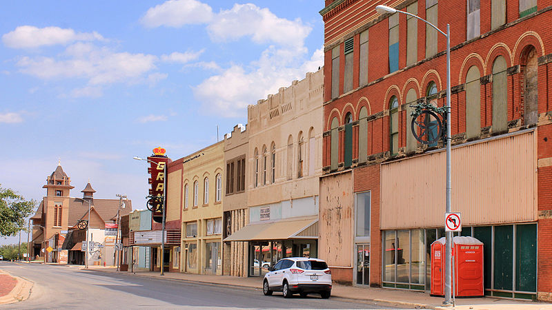 File:Downtown Stamford Texas 2015.jpg