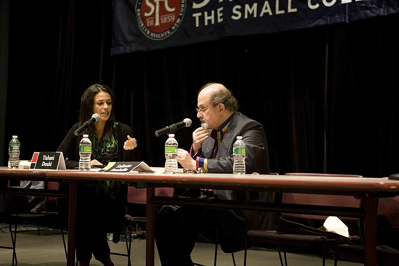 File:Salman Rushdie Interviewing Tishani Doshi at the Brooklyn Book Festival 3.jpg