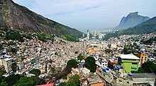 Rocinha rio de janeiro panorama 2010.jpg