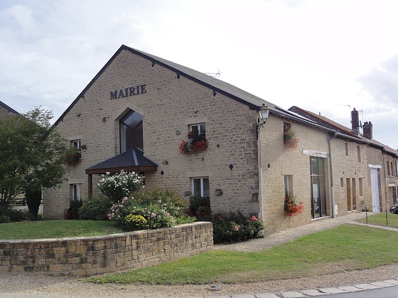 File:Warnécourt (Ardennes) mairie.JPG