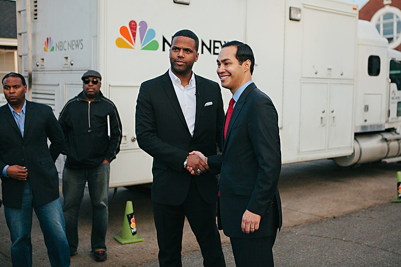 File:Secretary Castro in Selma, Al. (16141083044).jpg