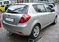 Kia cee'd '06−'09