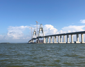 Le pont durant sa construction en 2019.