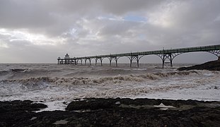 Clevedon MMB 66 Pier.jpg