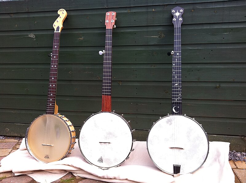 File:Three banjos (6560943037).jpg