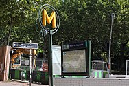 Street-level entrance at Porte de Bagnolet