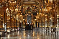 Promenejo de la pariza operejo Opéra Garnier, Francujo