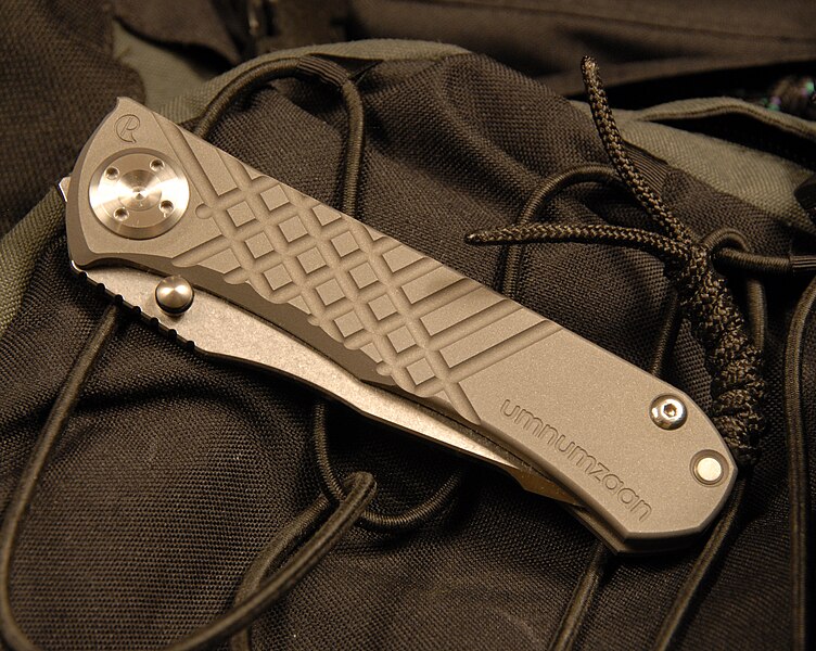 File:Umnumzaan Ffront.jpg